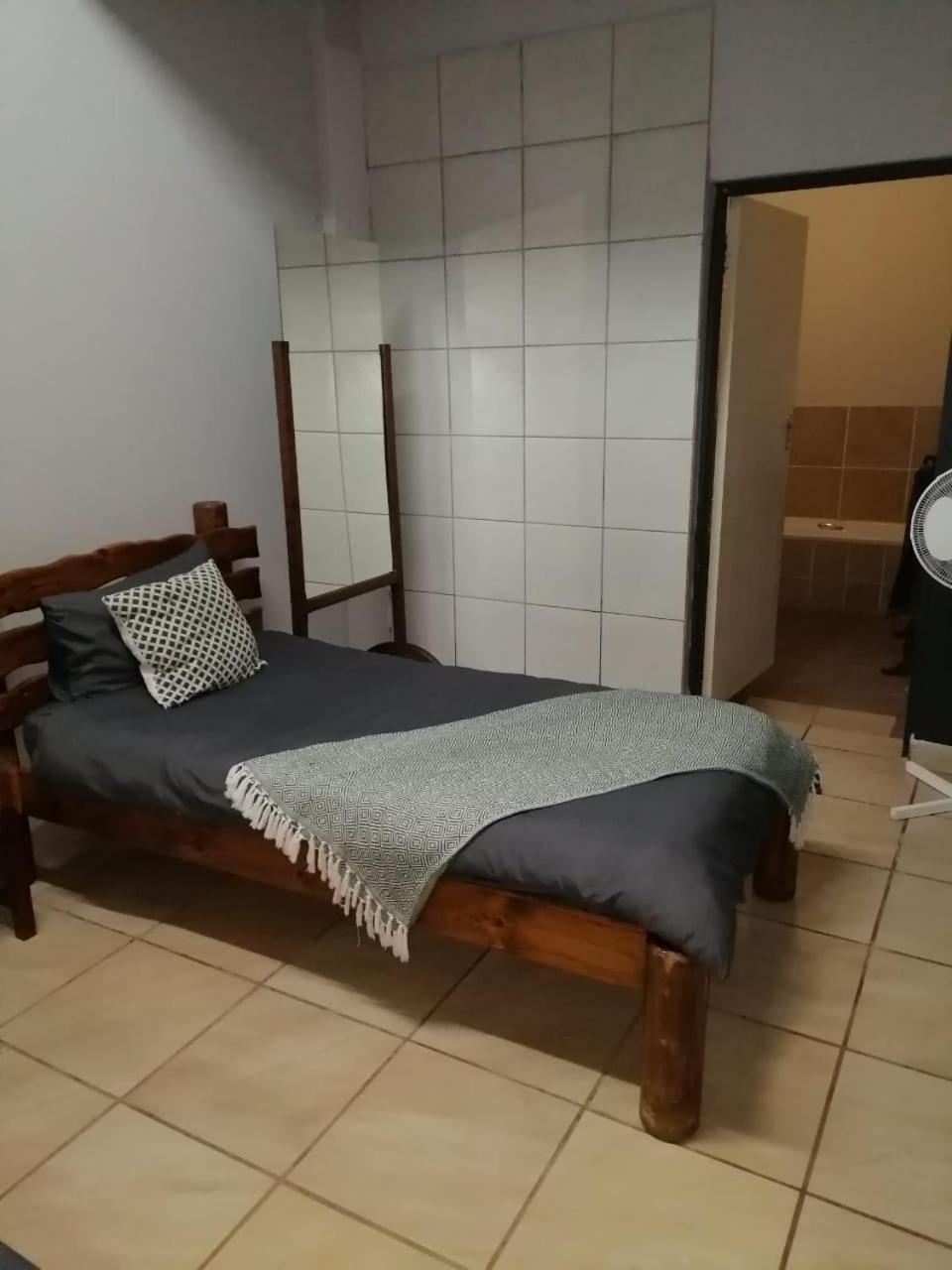 Ebenhaeser Overnight Accomodation Бела-Бела Экстерьер фото
